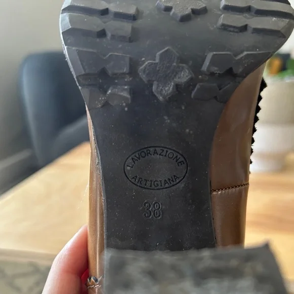 Kurt Geiger Loafer Heels - Picture 7 of 7